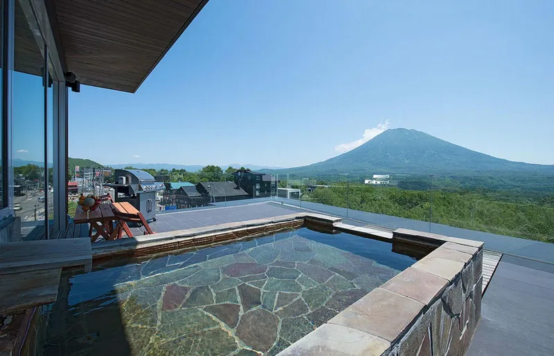 660fd80263e01 The Vale Niseko Penthouse Hot Tub Niseko Alpine Developments