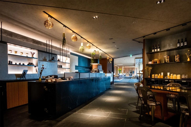 Skye Niseko - Cafe Deli