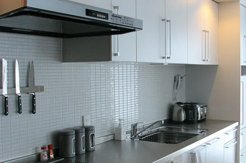 66102030259e1 Yama Shizen Niseko 2 Bed Kitchen Area