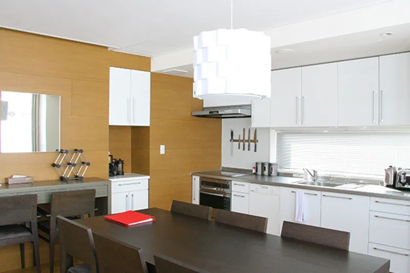 6610224ae9670 Yama Shizen Niseko Penthouse Aining Area