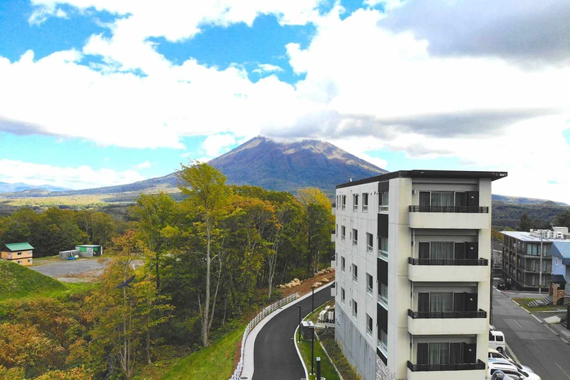 The Freshwater Niseko - Exterior © Niseko Alpine Developments