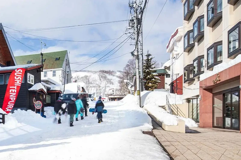 M Hotel Niseko - Exterior Daytime © M Group Niseko