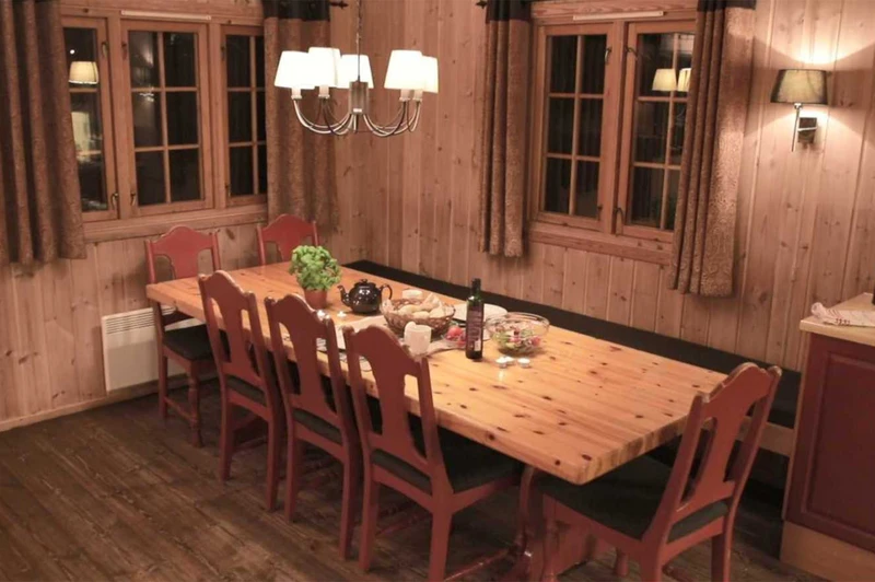 663e4523b6a9b Dining area Geilolia Forest Cabins