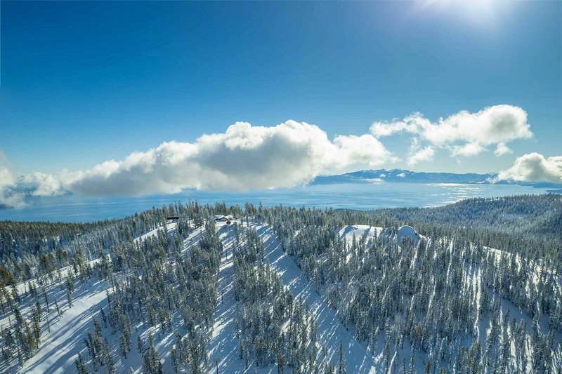 Aerial view of Northstar and Tahoe © Hamill, Vail Resorts