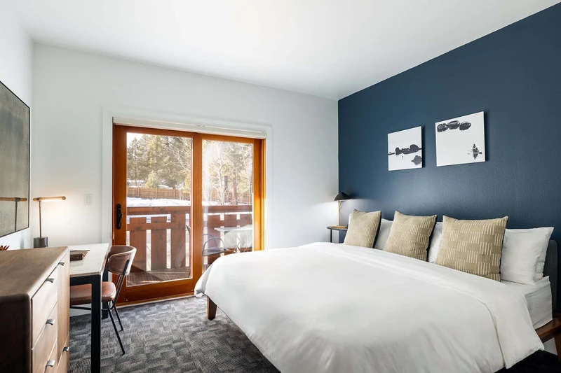 664f1ad70abbe Gravity Haus Truckee Tahoe Rambler Bedroom Gravity Haus Hotels