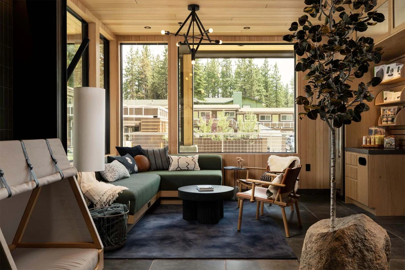 664f4779d0833 Lobby Seating Desolation Hotel Lake Tahoe