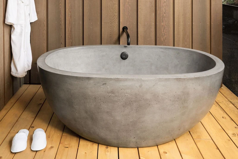 664f477ce2145 Alpine Room Deck Tub Desolation Hotel