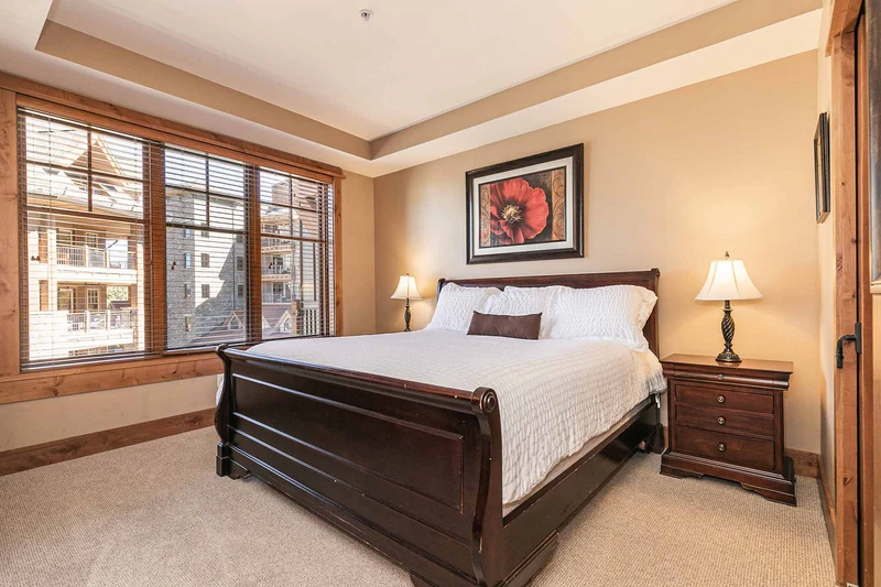 66606e62860c0 The Village at Northstar Big Horn 1 Bed Bedroom East West Hospitality