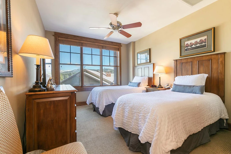 6660790865793 The Village at Northstar Iron Horse South 3 Bed Twin Room East West Hospitality