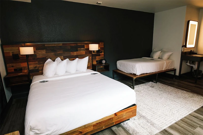 66619b0495f97 Gravity Haus Breckenridge Navigator two beds