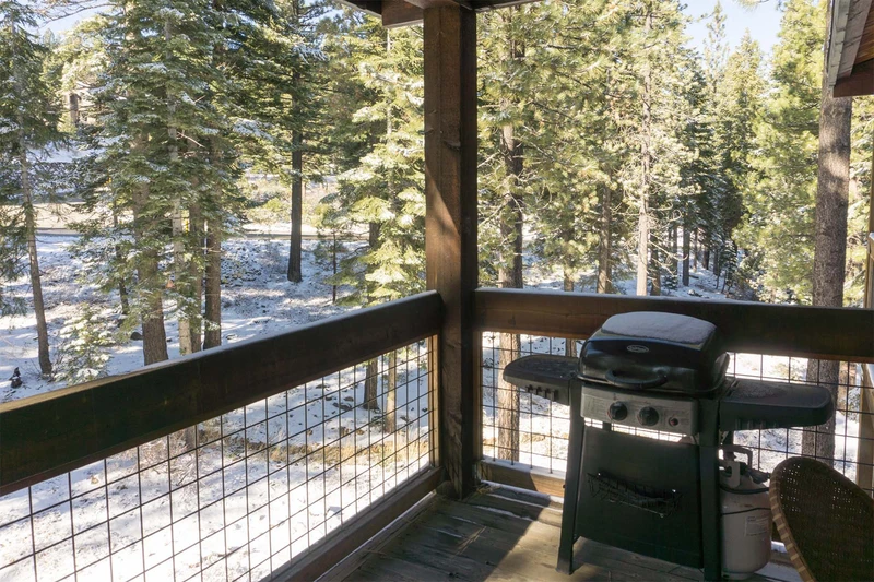 666ab5fe98a2f Aspen Grove Studio Loft Balcony Vail Resorts