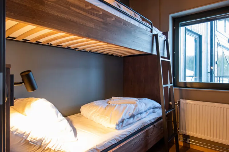669e5c9236b28 Ski Lodge Soltorget 5 Bedroom Second Bunk Room