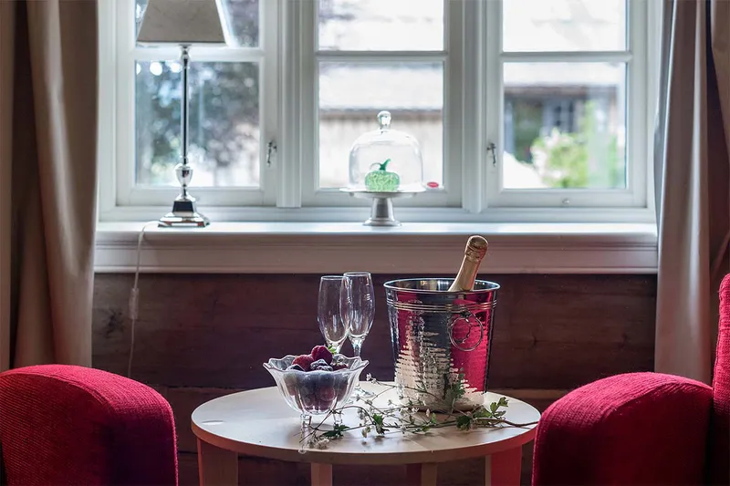 669fa59fe6e91 Store Ringheim Window Seat in Eldhuset Gunn K Monsen