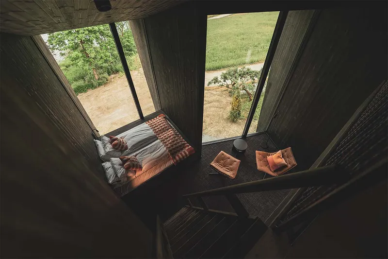 66a0fa1db6f88 Elva Hotel Restaurant Voss Superior Room Mezzanine Top Down Sverre Hjrnevik