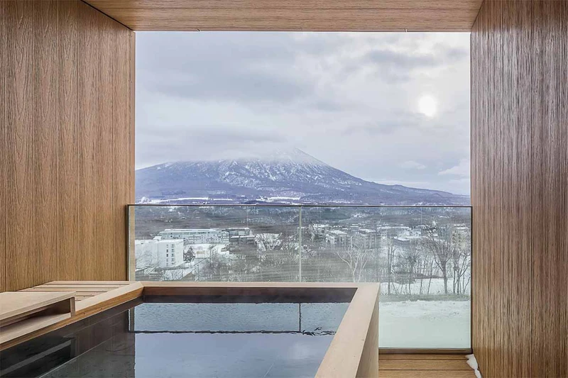 66a1389635234 MUWA Niseko King Suite with Onsen
