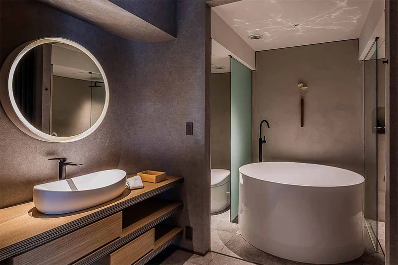 66a13aa946cca MUWA Niseko 2 Bedroom Suite Bathroom