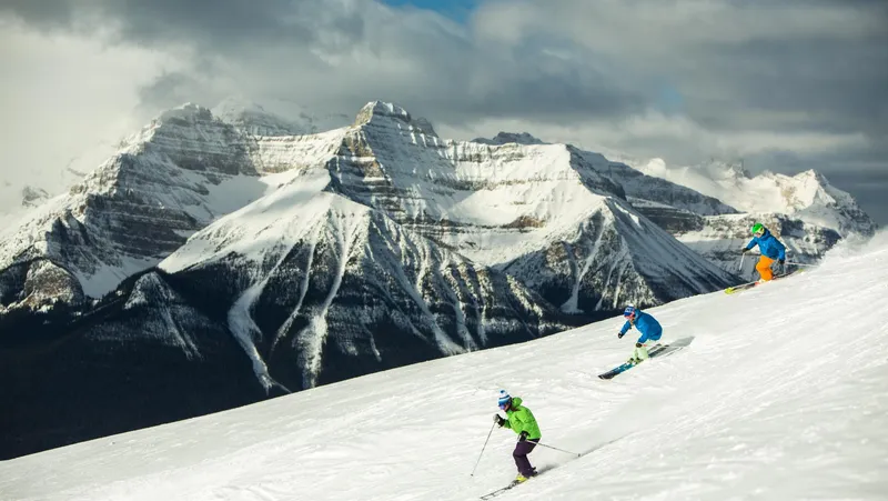 Skiing in Scenic Lake Louise © Banff & Lake Louise Tourism - Paul Zizka