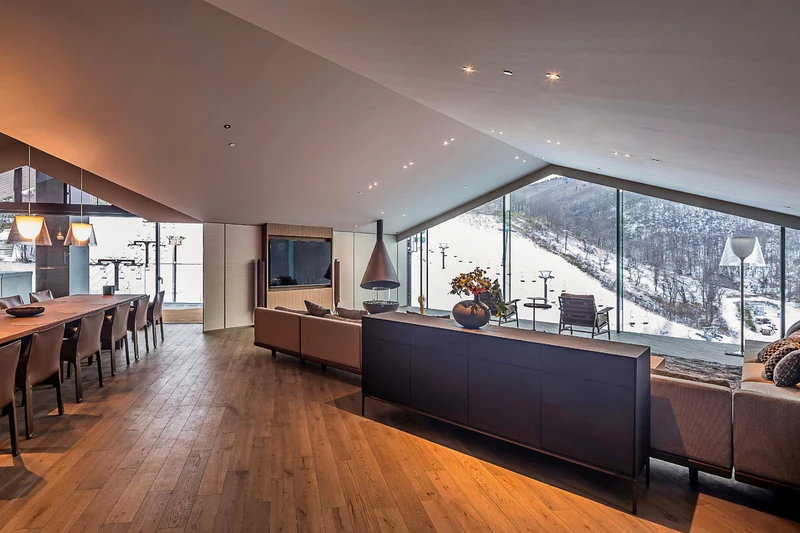 66a383a9d675a MUWA Niseko 5 Bedroom Penthouse Living Area