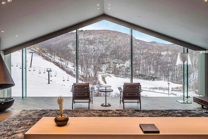 MUWA Niseko - 5-Bedroom Penthouse Views
