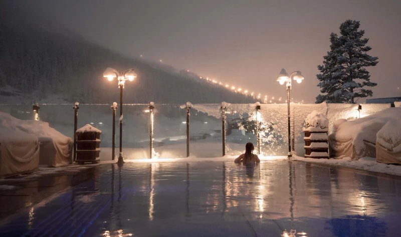 66bf26e0ed715 Fyri Resort Outdoor pool at night