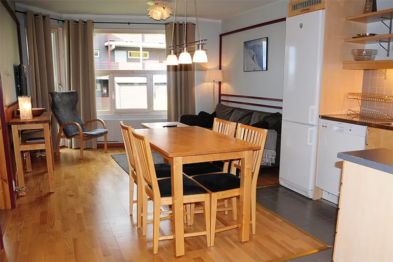 66c316e255a11 Brunkulla Apartments 2 Bedroom Table and Chairs