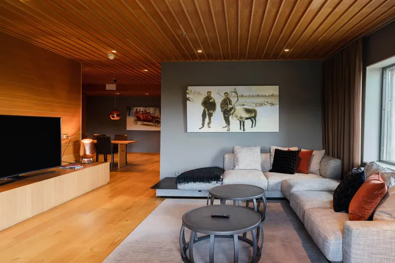 66c3208bd5533 Copperhill Mountain Lodge Gold Suite Living Area