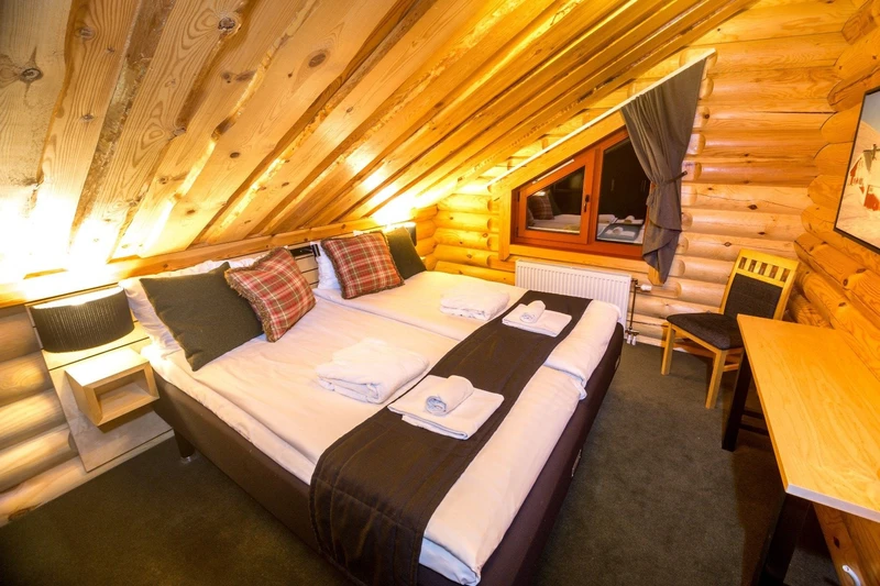 66c324c8cac9d Solhyllan 4 Bedroom Lodge Bedroom 3