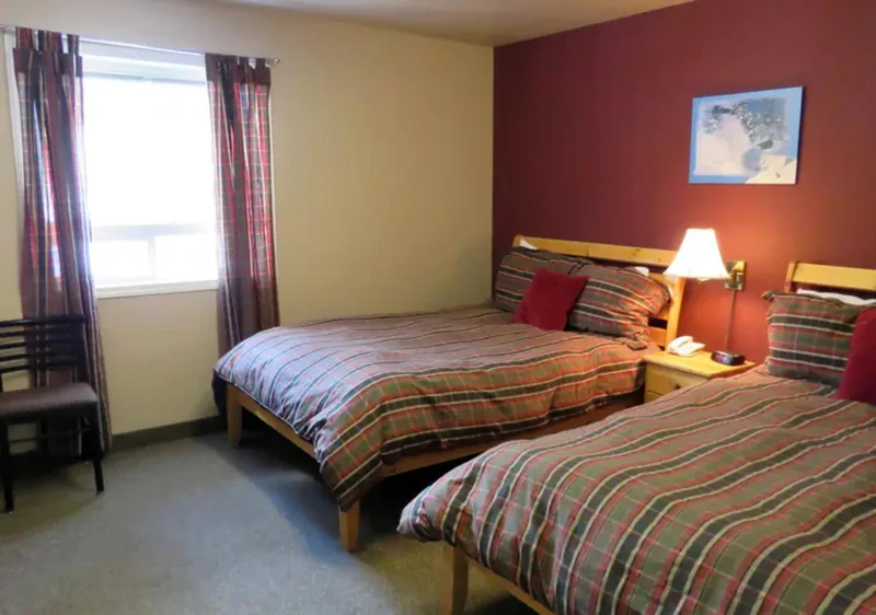 66c70de7c21f9 Castle Mountain Hotel room Beds