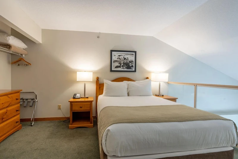 66c742b0e771c Sundance Lodge Village View Two Guests Bedroom