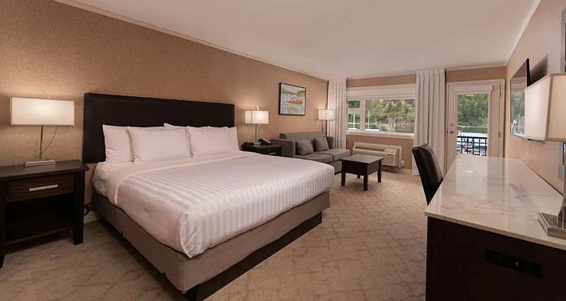 66c745988141f Prestige Lakeside Resort King Room Beds