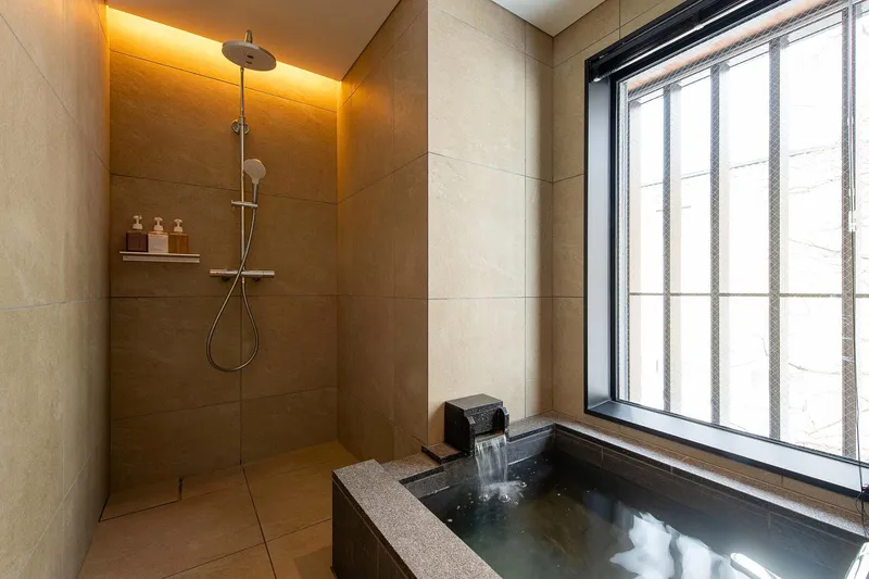 66d6f1c35570e Niseko Kyo Three Bedroom with Onsen Onsen