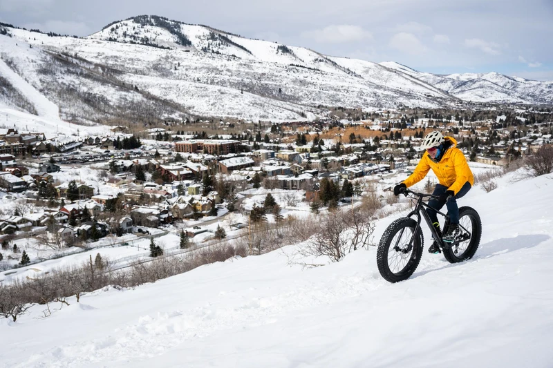 66d72d605be43 MT Fat Tire Bike 2023 03 Fat Tire Biking with Old Town in the background