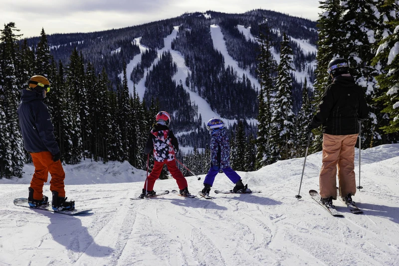 66fbf123d393320230303 PD SP GG Ikon Pass 599