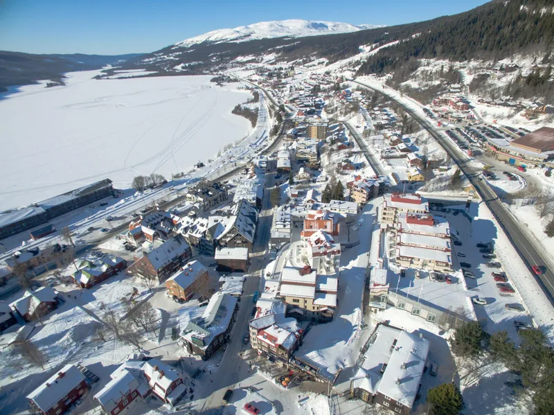 6704fa8e4d8ec Are Town Johan Huczkowsky