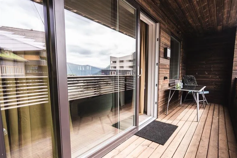 670d1fe7caa76 Kamben 2 Bedroom Hotel Apartment Balcony