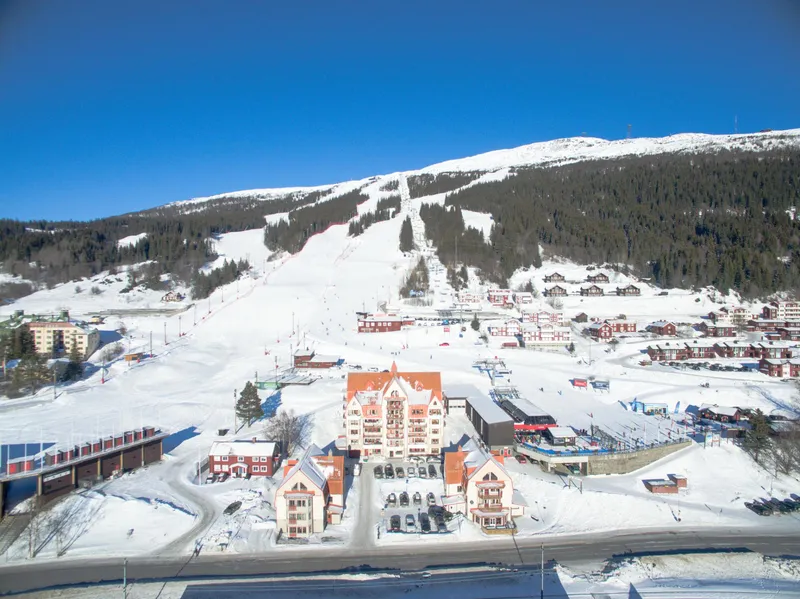 674061b059c0dare base credit johan huczkowsky