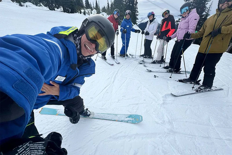 677bc9f6cf339 Beginner intermediate ski group with instructors Whistler Dec 2024