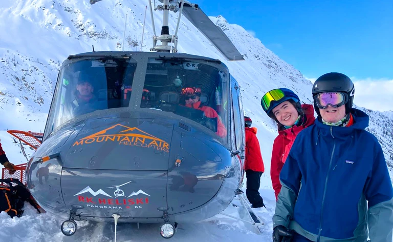 Julie Newsam Heliskiing in Panorama