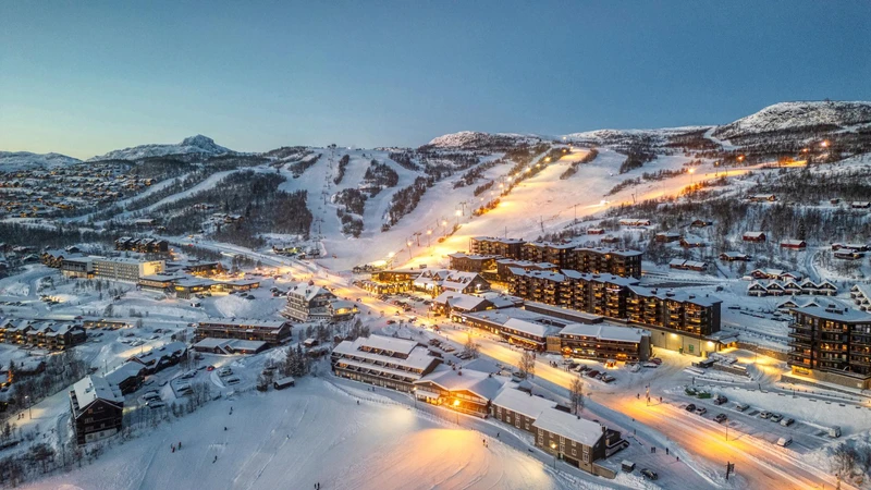 Beitostølen - Night-time Slopes and Village © Beitostølen Resort