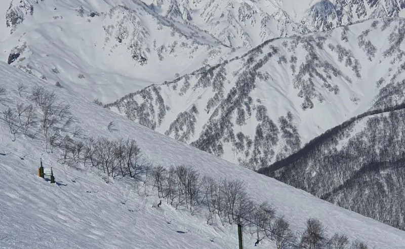 Elisabeth Robinson - Hakuba Mountains