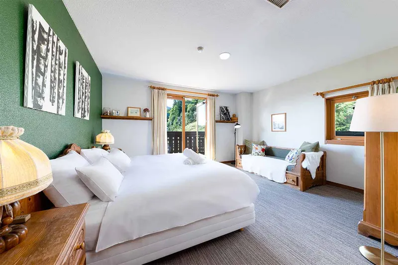 67b473eb1e5d2 Marillen Hotel Hakuba Double Room Forest View Sofa Hakuba Hospitality Group