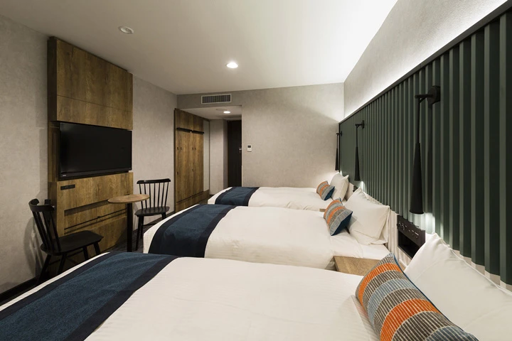 67bca8e86dea5 The Knot Tokyo Shinjuku Deluxe Triple