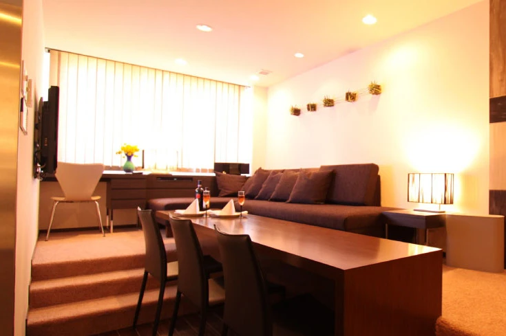67be00c467dc2 Hotel Naturwald Furano Suite Dining Area