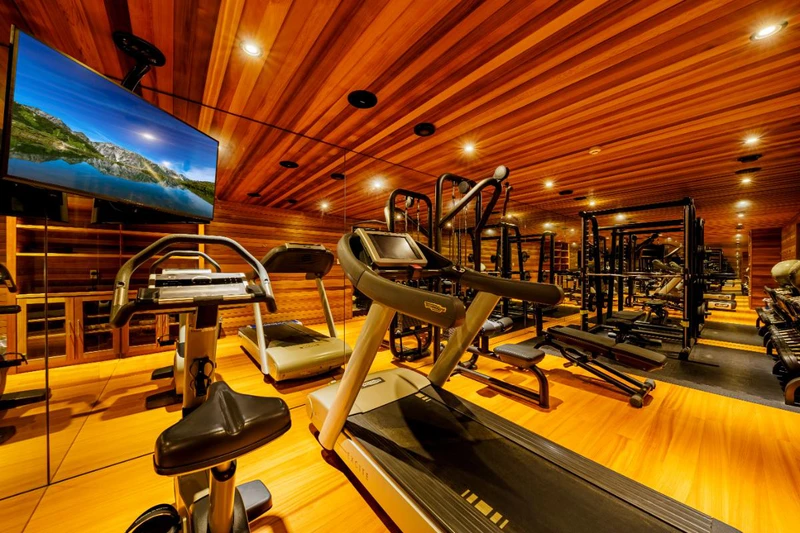 67c1db9a7d9e8 Phoenix Chalets Four Bedroom Chalet Gym