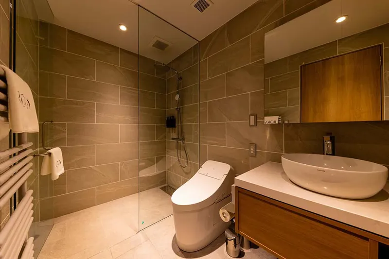 67c1e772ec9ab ROKA Luxury Apartments 3 bedroom bathroom