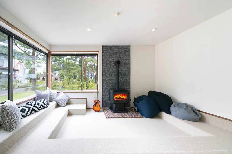 67c6f8e71bf7c Hakuba Chalet Selection The Castle 8 Bedroom Relaxing Room