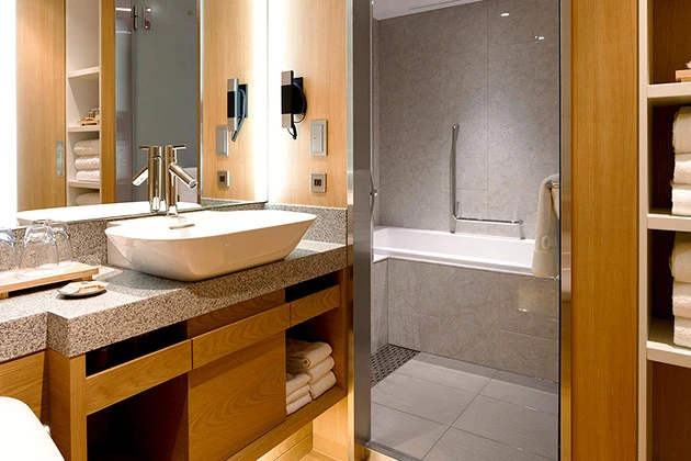 67d7e532791cf Keio Plaza Tokyo Superior Bathroom