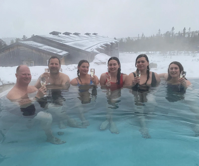 67eab419697a9 Norefjell Spa Team Photo