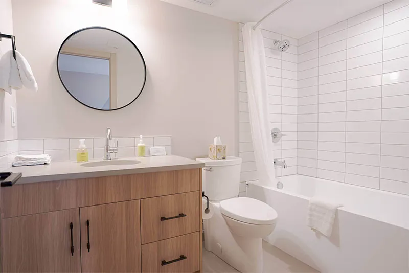 67f545487167f Basecamp Banff Suites Superior King Two Bedroom Apartment Bathroom