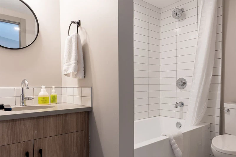 67f5482a36d3d Basecamp Banff Suites Three Bedroom Apartment Bathroom